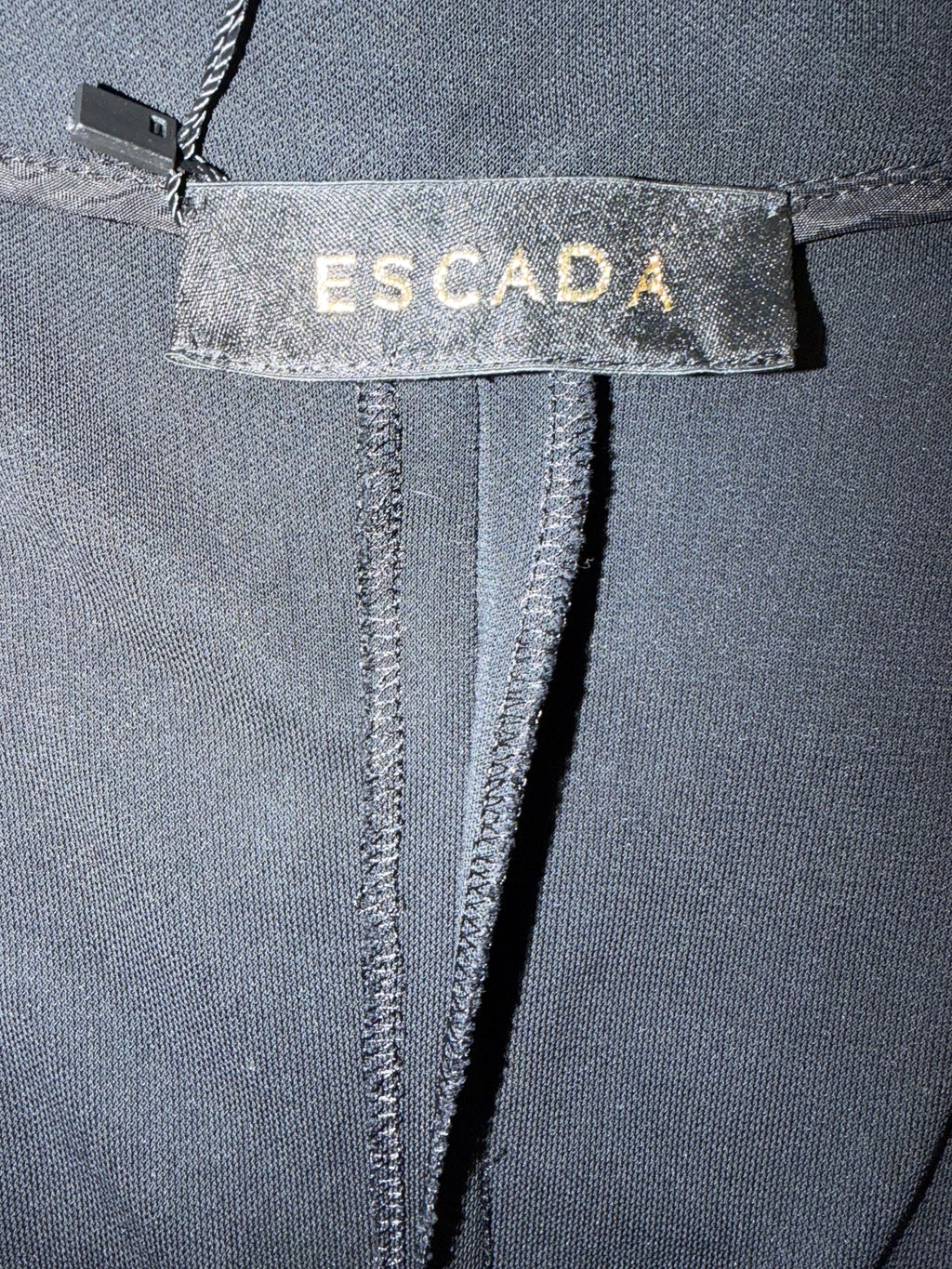 Escada – Black Long-Sleeve Lace-Up Front