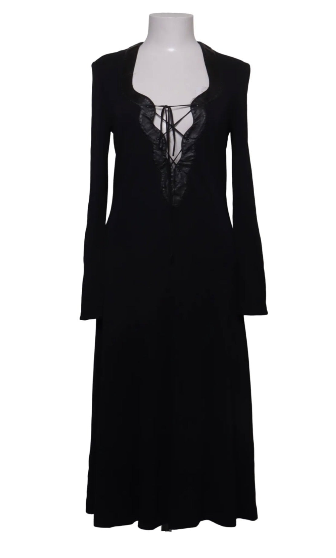 Escada – Black Long-Sleeve Lace-Up Front